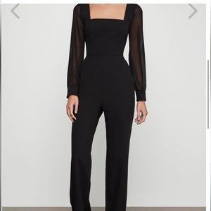 BCBGMAXAZRIA black square neck jumpsuit, size 4. NEW